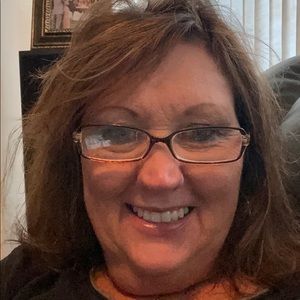 Meet your Posher, Gail